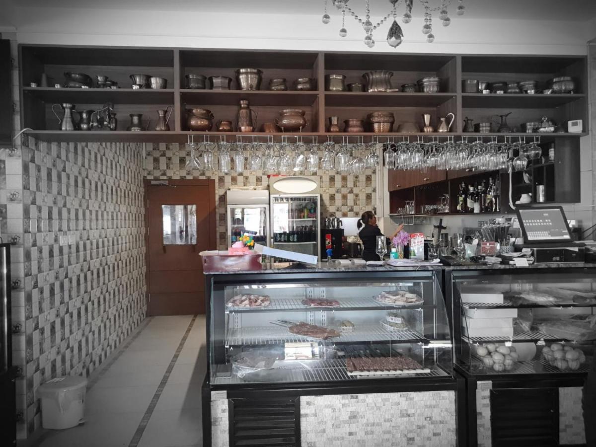 Sultan Mehmet Pensiune & Restaurant Braşov Exterior foto